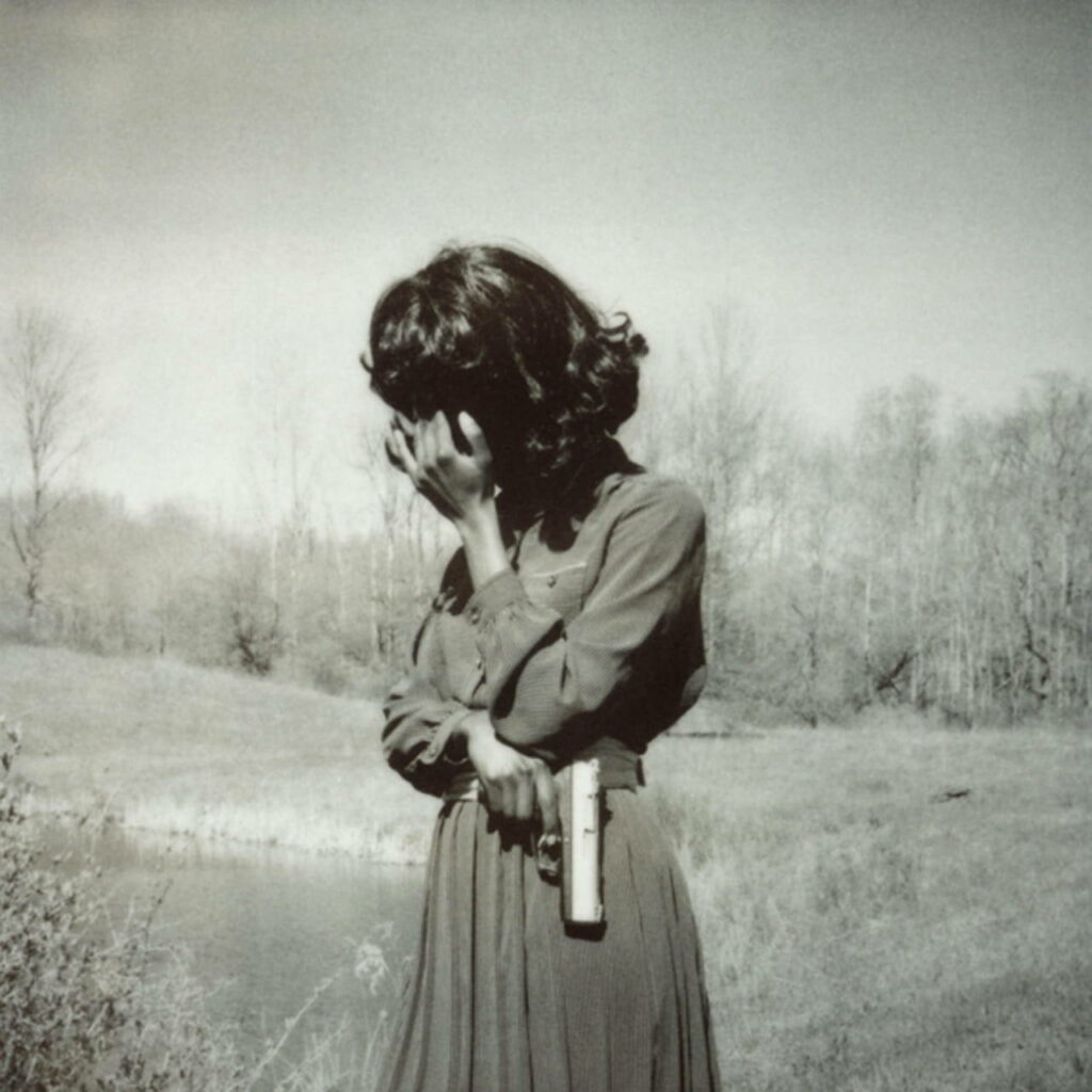 je regrette. Marianna Rothen