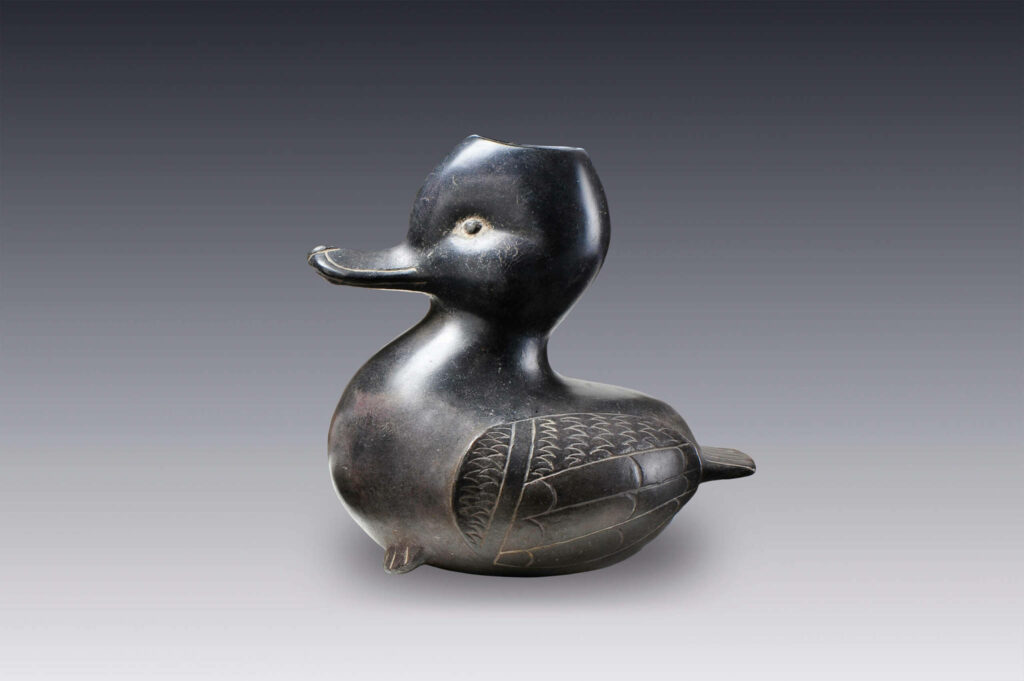 1000 ans avant Jésus-Christ. Unknown. A Duck-shaped modeled-clay pot from the Tlatilco Valley of Mexico. Middle Pre-classic Period, 1200-800 BC Museo Amparo. canard