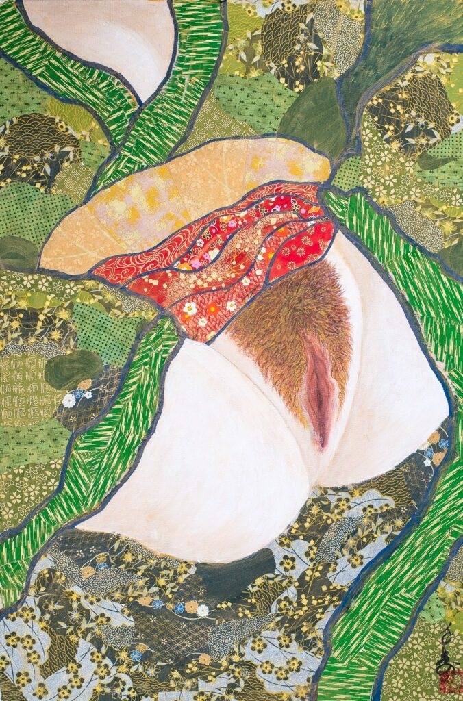 vulve et pubis entre les cuisses ouvertes d'une femme en kimono 