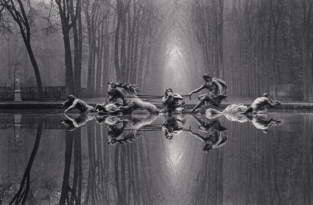 fontaine du char d'Apollon dans les jardins de Versailles